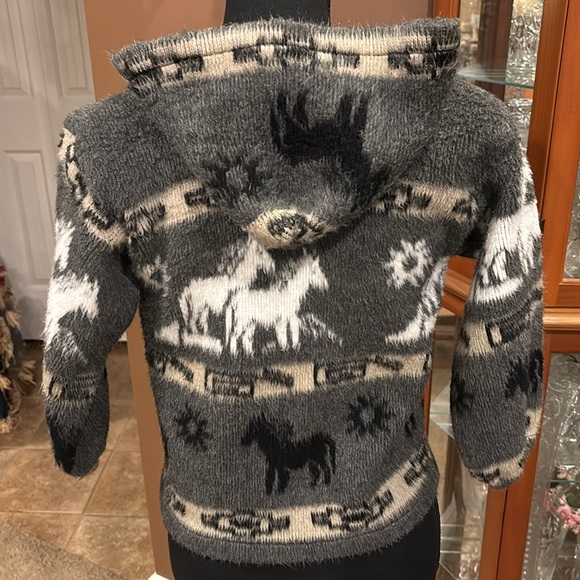 Horses Print Fuzzy Sweater Hooded Jacket - Picture 7 of 9